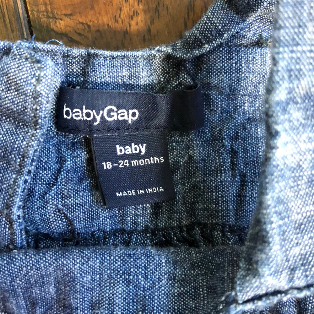 Baby Gap summer bundle yellow and jean tops 18-24 - Picture 3 of 8